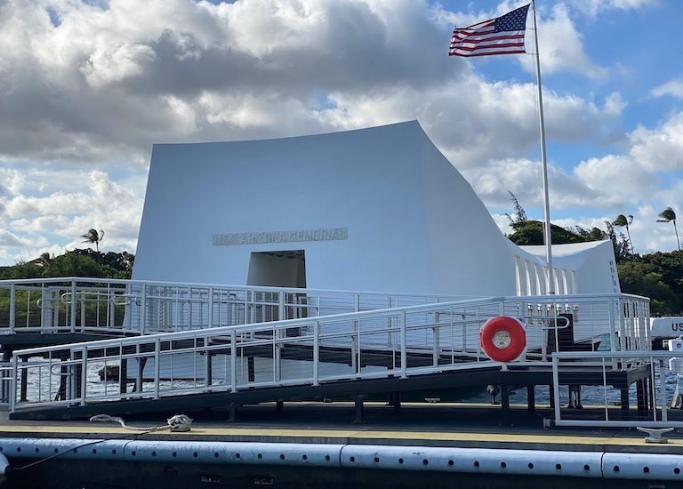 tour Pearl Harbor Memorials