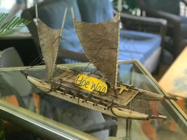 Bishop Museum canoe model