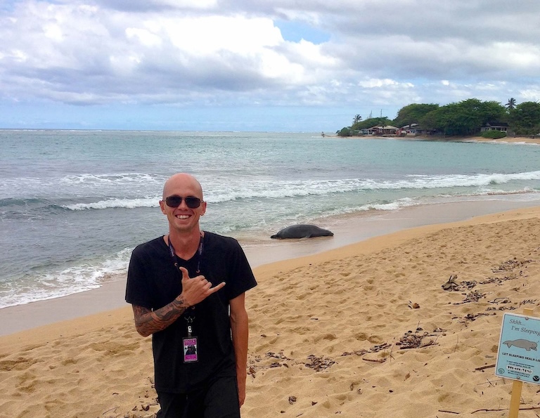 Oahu island tour guide