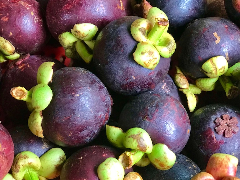 seasonal fruits Oahu Hawaii